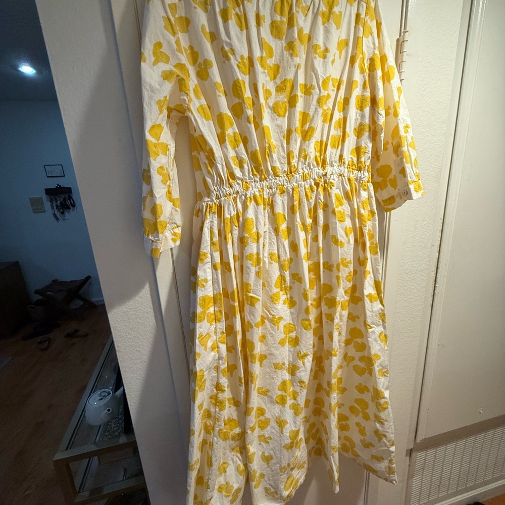 Hannoh Wessel Yellow Floral Midi Dress - Picture 5 of 7